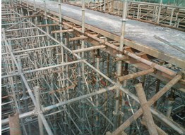 【建筑鋼管腳手架】 夠強夠硬才能征戰天下!